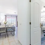 Апартаменти Penthouse With Panoramic Ocean Views & Terrace In Torviscas