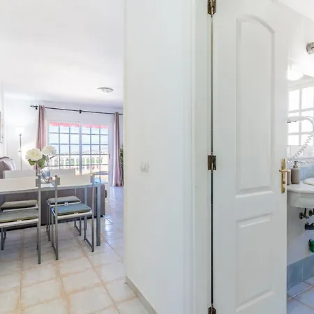 דירה Penthouse With Panoramic Ocean Views & Terrace In Torviscas