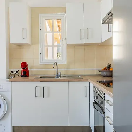 Penthouse With Ocean Views - Torviscas Apartman *