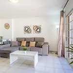 Penthouse With Panoramic Ocean Views & Terrace In Torviscas Apartmán