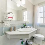 Penthouse With Panoramic Ocean Views & Terrace In Torviscas Apartmán *