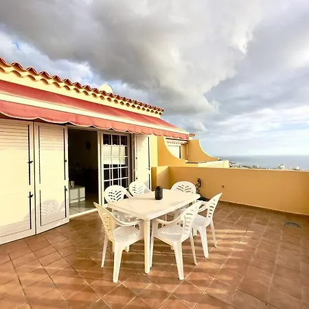 Penthouse With Ocean Views - Torviscas Apartamento *