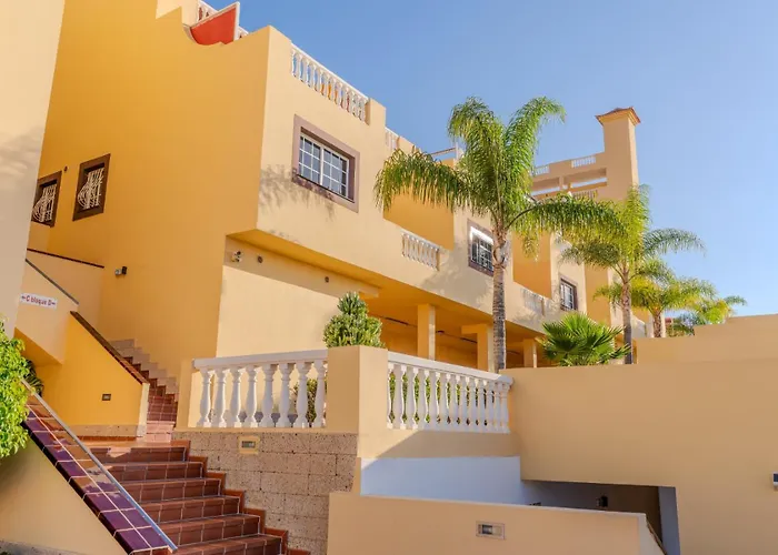 Penthouse With Panoramic Ocean Views & Terrace In Torviscas