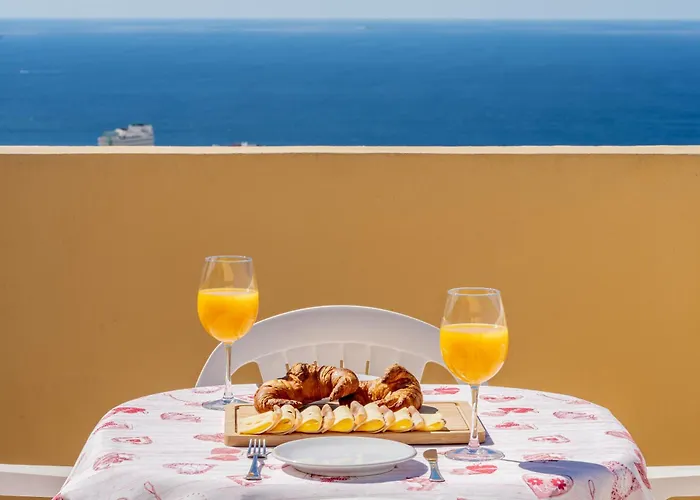 Apartment Penthouse With Panoramic Ocean Views & Terrace In Torviscas