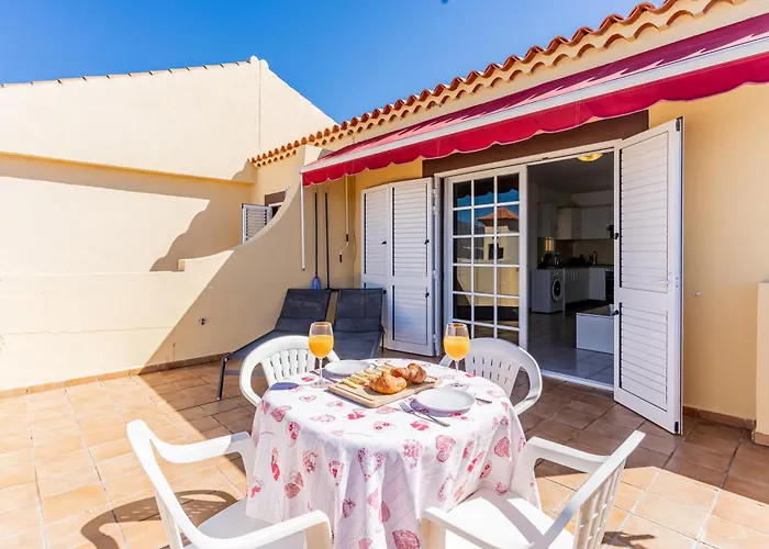 Апартаменти Penthouse With Ocean Views - Torviscas