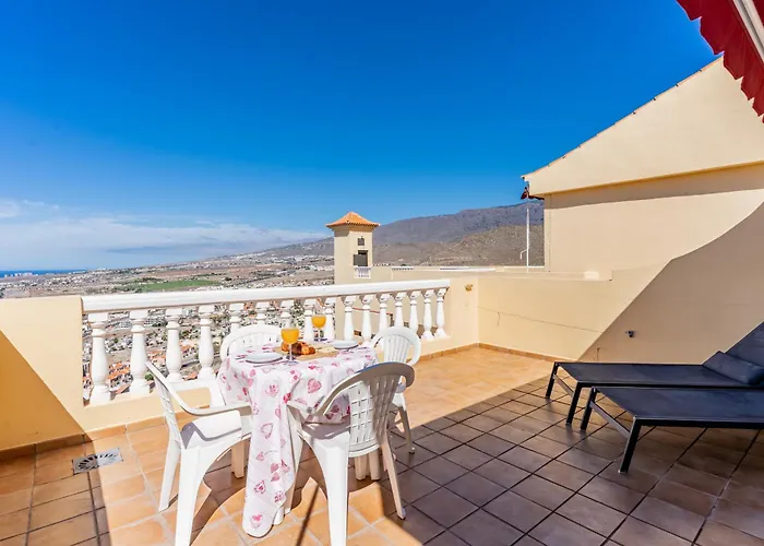 Penthouse With Ocean Views - Torviscas * Адехе